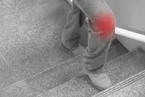 Dor ao Agachar ou Subir Escadas